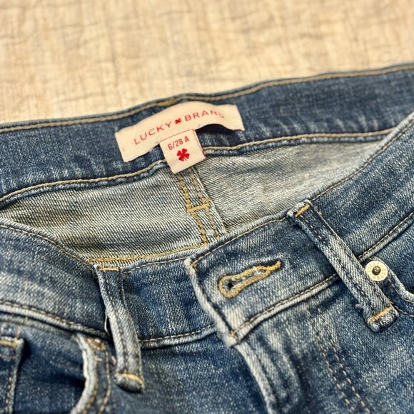 Lucky Brand Mid-Rise Sweet Boot Jeans Size 6/28 - Picture 3 of 7